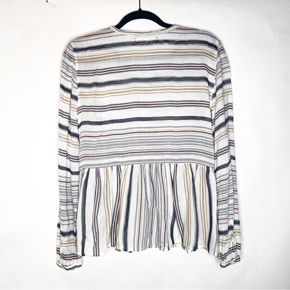 Xirena | Stripe Blouse Tunic - Picture 2 of 5